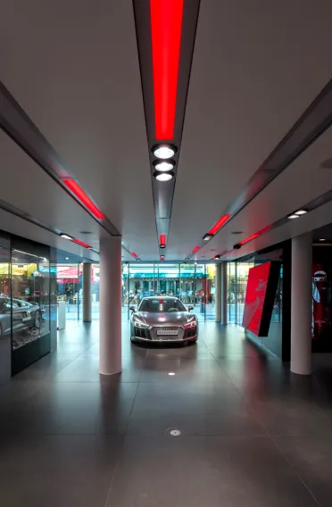 concept development - realization of a car showroom - Audi City Paris - view towards car showroom
