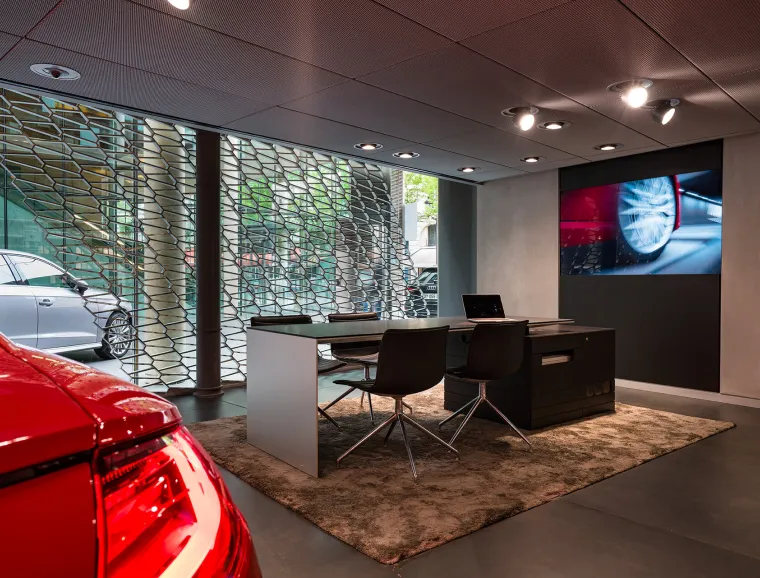 concept development - realization of a car showroom - Audi City Paris - customer meeting area