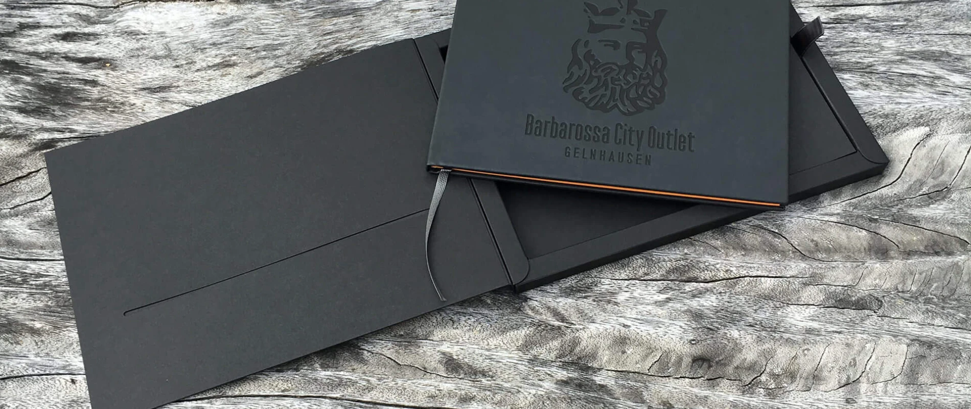 Marketing Book - Barbarossa City Outlet Gelnhausen - book and case