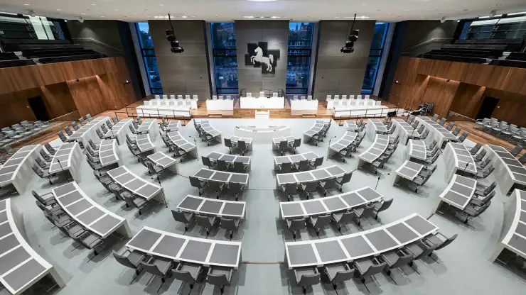 Branding - Lower Saxony’s State Parliament in Hannover - auditorium overview
