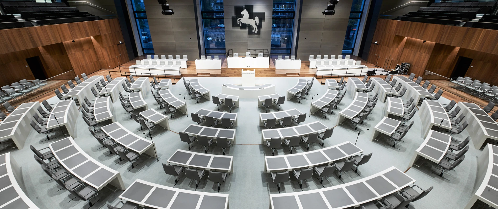 Branding - Lower Saxony’s State Parliament in Hannover - auditorium overview