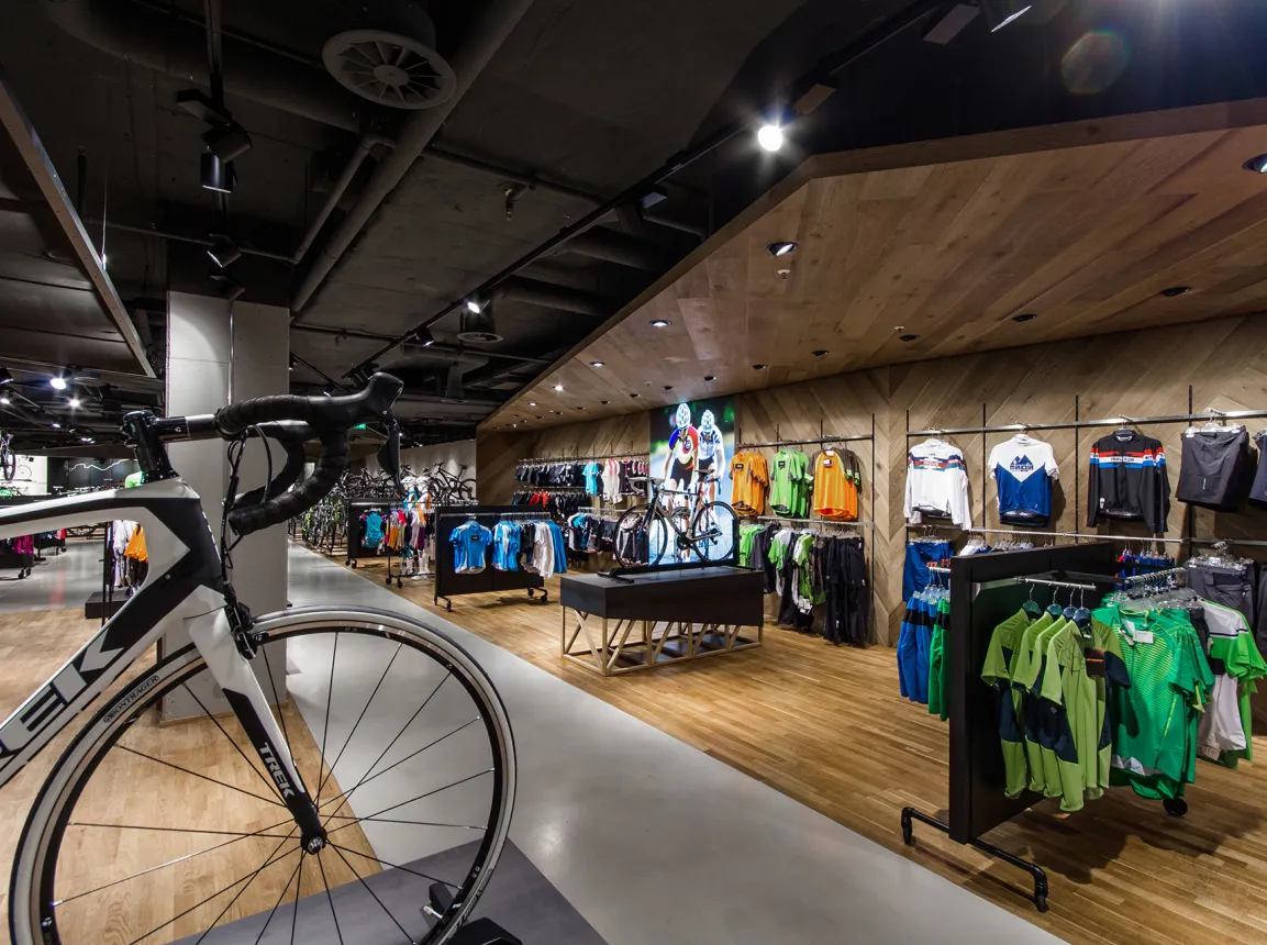 sports store - reconstruction and expansion - engelhorn sports Mannheim - shop overview