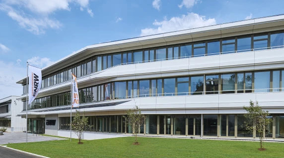 2356p22_enrw_slider_21