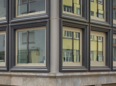 commercial- and office-building - new construction - P5 Mannheim offices - facade detail