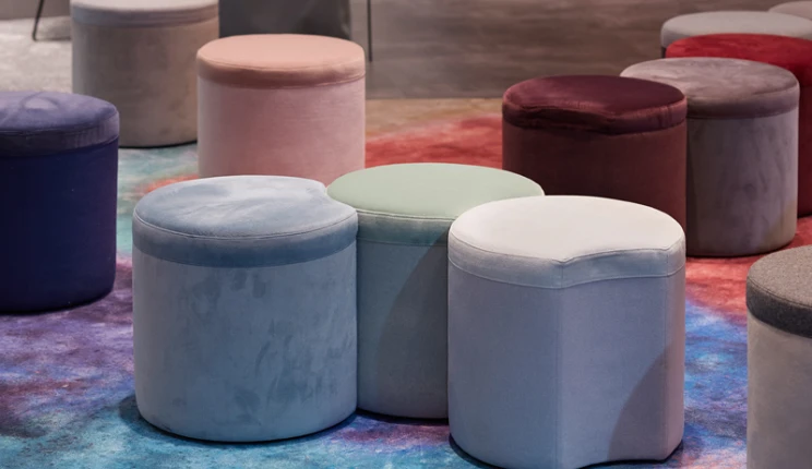 pouf - retail and fairs - product design - Henri - arrangement of poufs in different colours