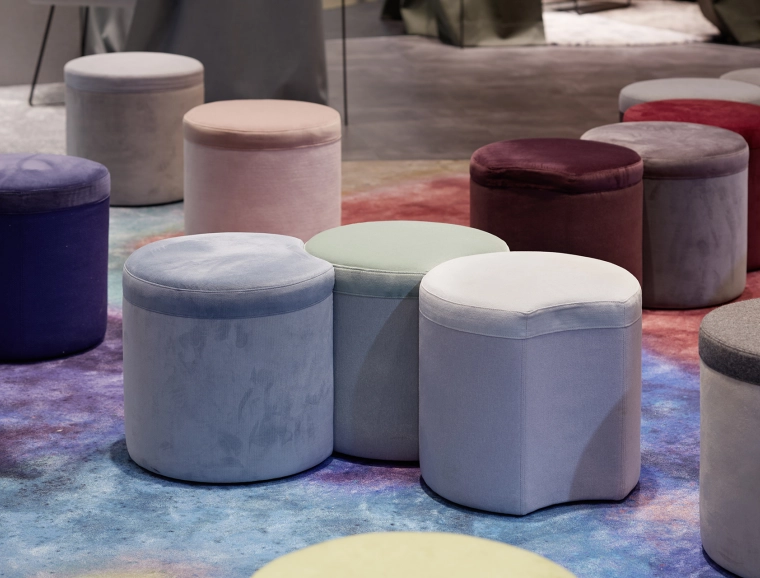 pouf - retail and fairs - product design - Henri - arrangement of poufs