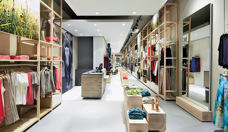 Monobrand concept - nature fashion brand - design and realisation - Hessnatur Frankfurt - store overview