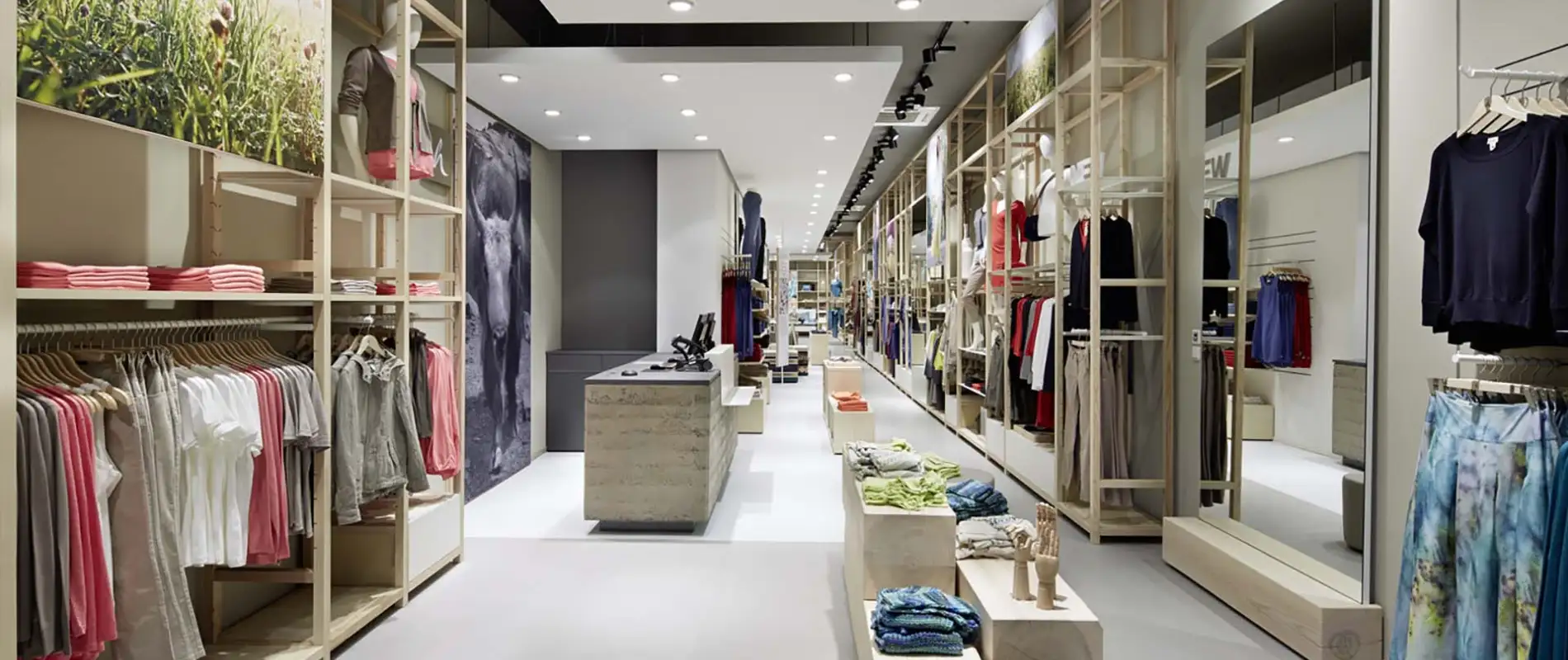Monobrand concept - nature fashion brand - design and realisation - Hessnatur Frankfurt - store overview