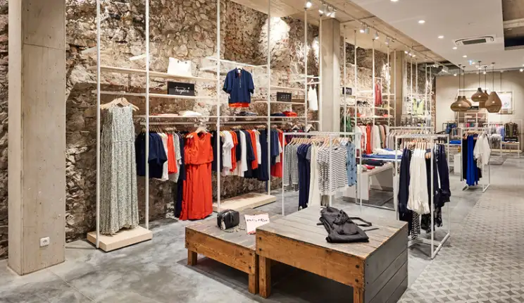 fashion store - new construction - redesign - Juhasz Bad Reichenhall - womens wear - area overview