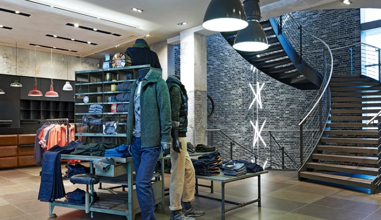 young men's fashion store - Kaiser S1 Freiburg - shop overview - stair