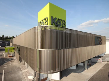shopping centre - redesign from retail market - KÖ8 Köngen - facade - paneling system - close up