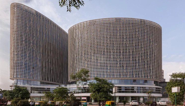 mixed-used building complex - urban and architectural conception - Mondeal Square Ahmedabad - two buildings