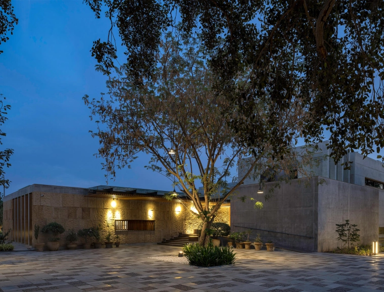 Private Residence Ahmedabad - new construction - entrance and composition - by night