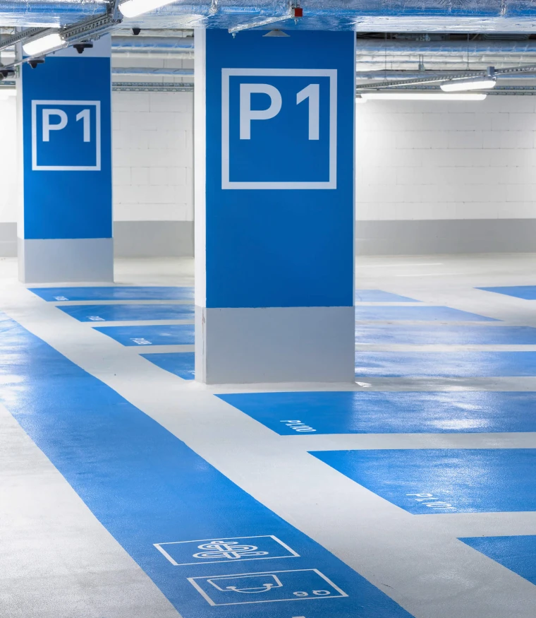 Orientation system, communication design, naming - Q 6 Q 7 Mannheim -  underground car park - wayfinding and parking stall