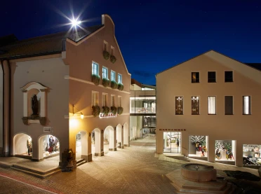 gourmet restaurant - new construction - Restaurant Johanns Waldkirchen - outside overview - department store - surrounding - restaurant site