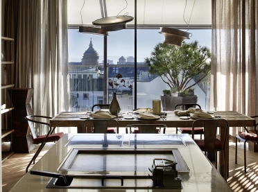 gourmet restaurant - new construction - Restaurant Opus V Mannheim - engelhorn - mobile open-plan kitchen stove - private dining room - panoramic view