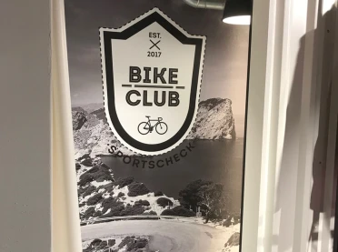 Retail Graphics - SportScheck Nuremberg - bike club graphic
