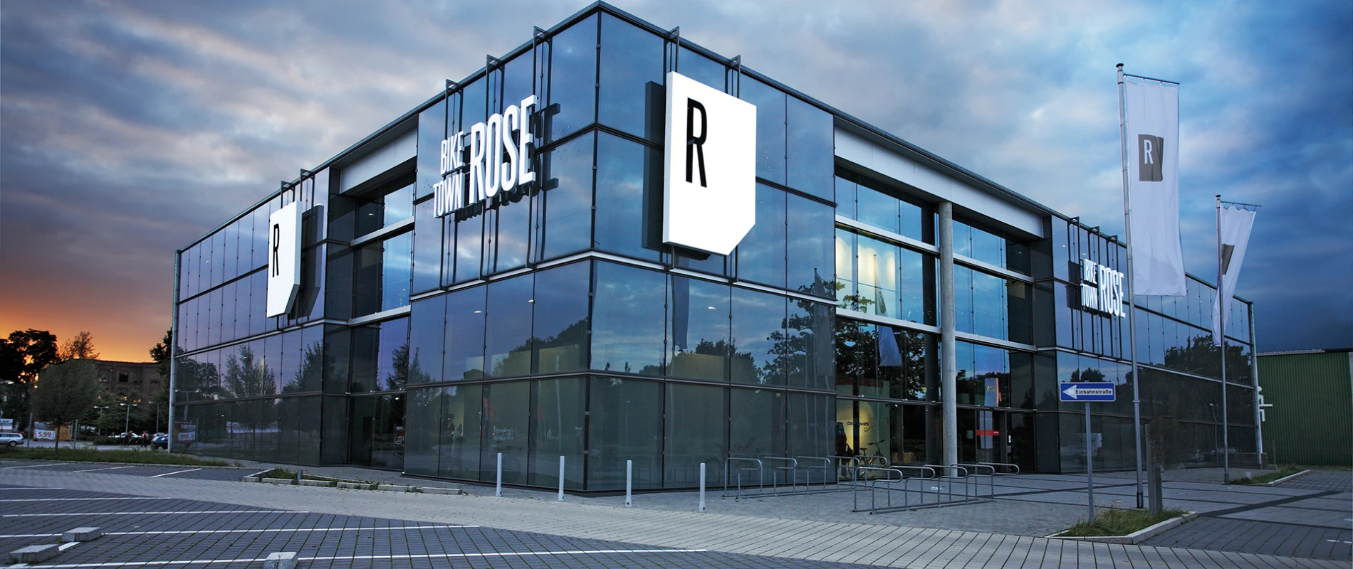 bike shop - flagship store - new construction and reconstruction - Rose Biketown Bocholt - building facade - outside view