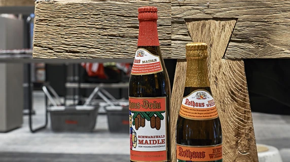 brewery fanshop - beer - conception and realization - Rothaus Grafenhausen -  arrangement detail - decorative beer bottles