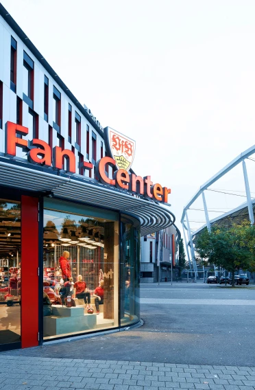 VfB Fan-Center Stuttgart Fassade